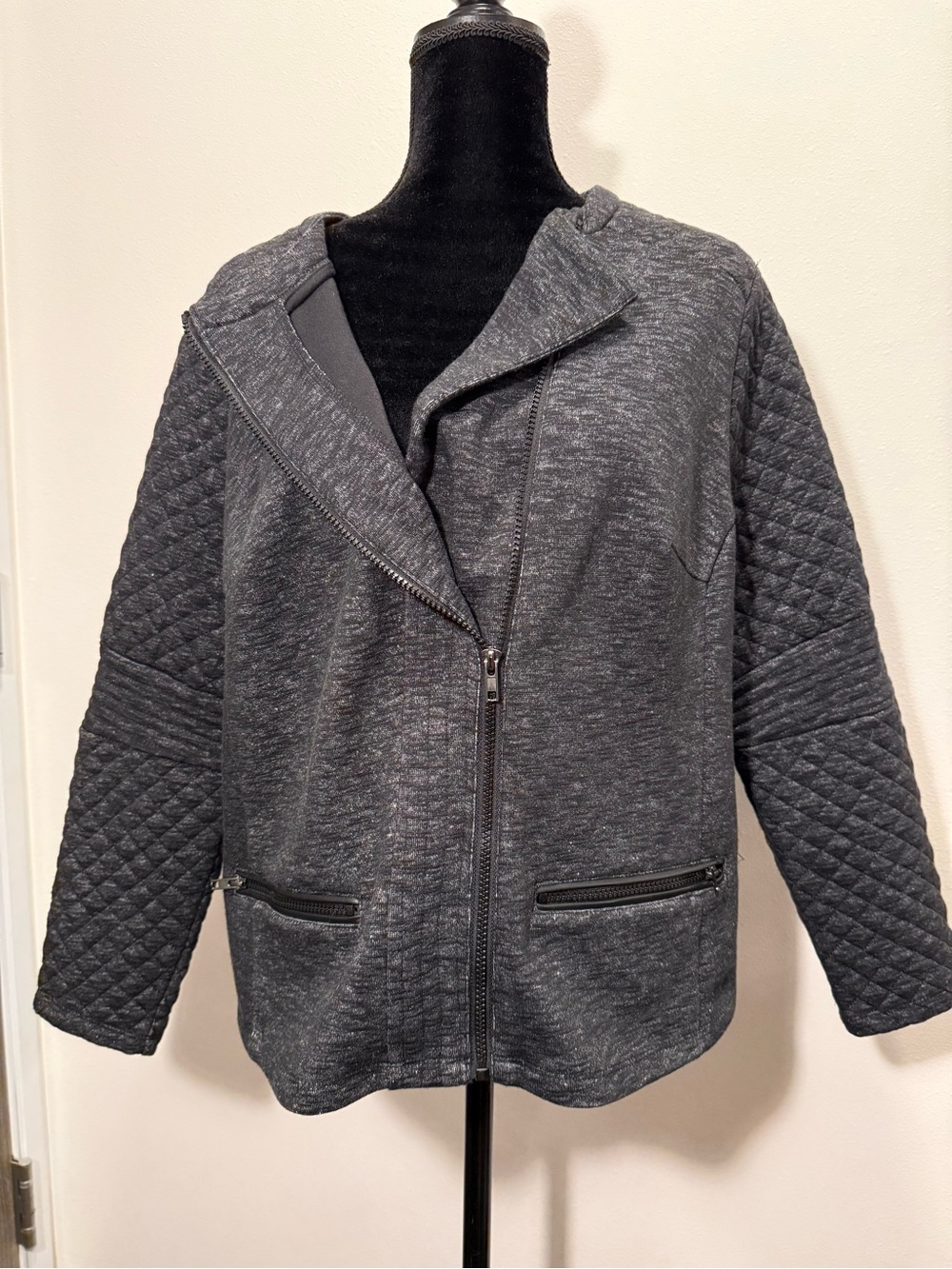 Ruff Hewn Charcoal Quilted-Sleeve Zip Jacket - Picture 2 of 5